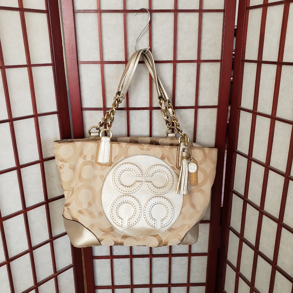 Vintage Coach Colette Large Tan and Cream Bag, Signature Jacquard Fabric Design